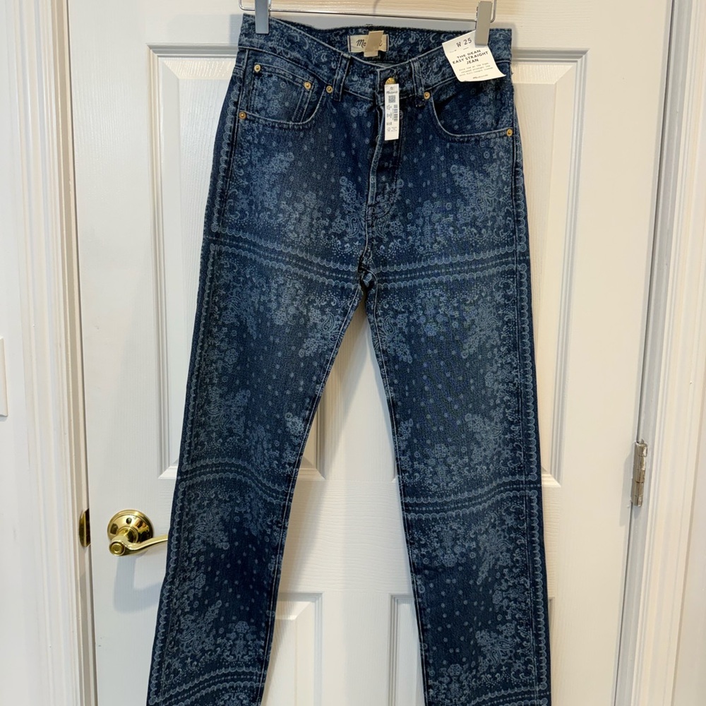 NWT Madewell The Dean Easy Straight Jean in Bandana - Size 25